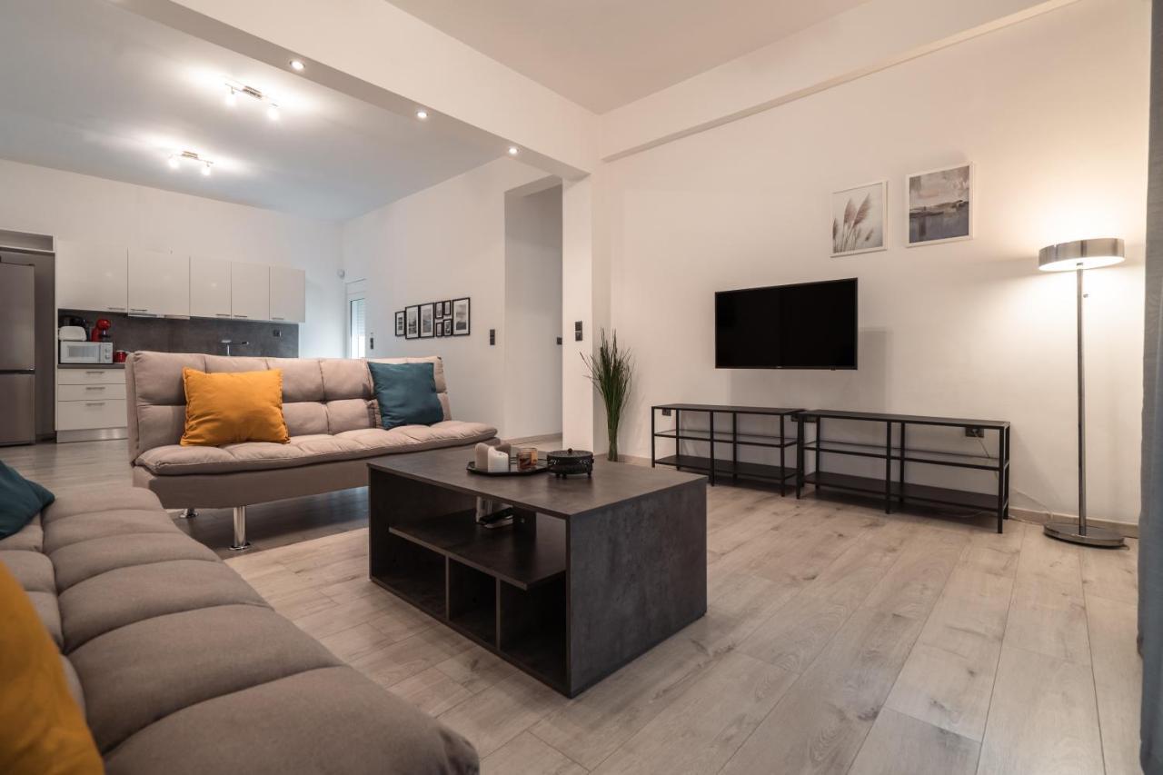 Urban Serenity Gem In Kallithea Neighbourhood! アテネ エクステリア 写真