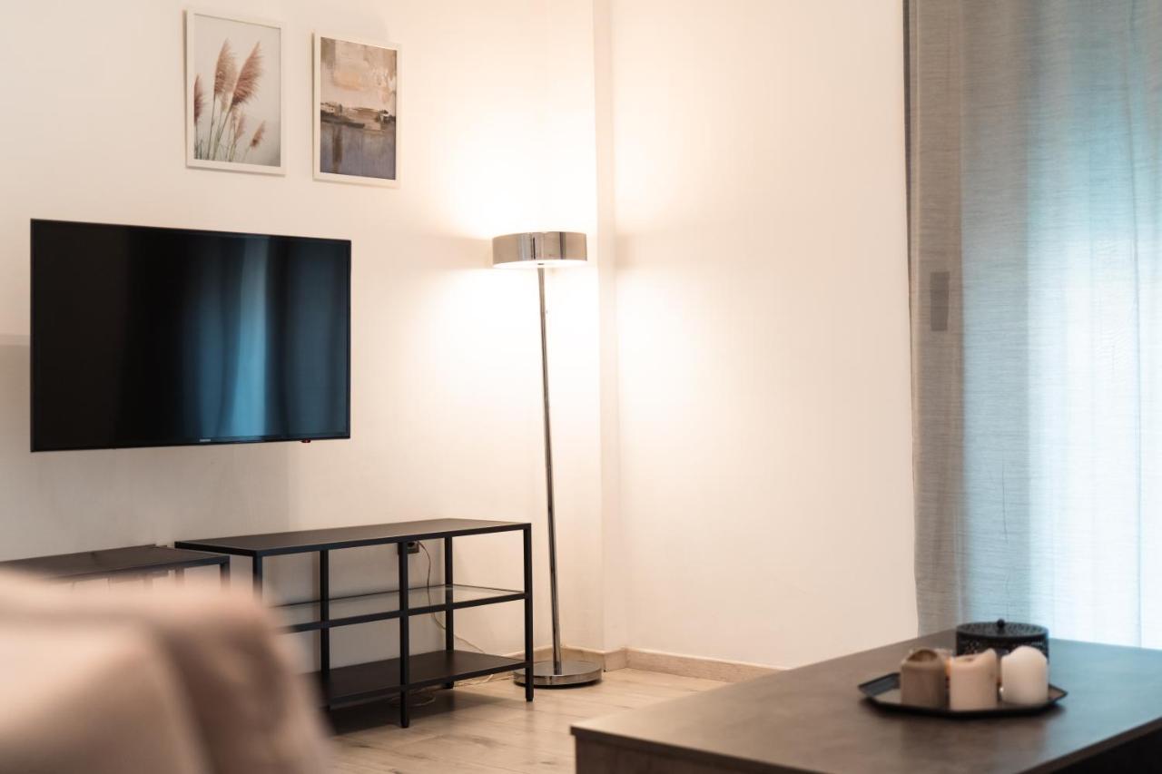 Urban Serenity Gem In Kallithea Neighbourhood! アテネ エクステリア 写真